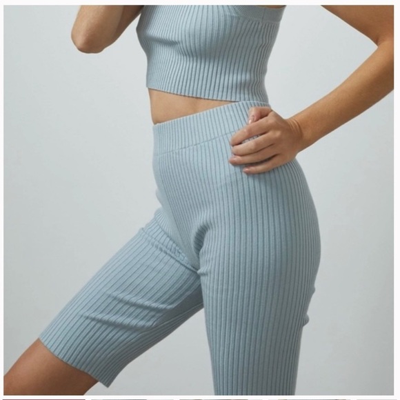 NWOT LUNYA Cozy Cotton Silk Ribbed Bike Short and Tank Top - Picture 1 of 14